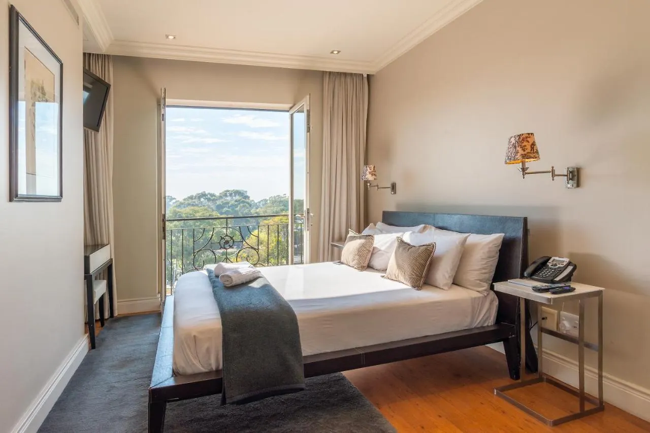 Cape Royale | Whosting Apartment Cape Town