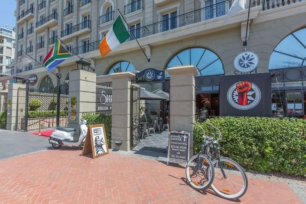 Cape Royale | Whosting Apartment Cape Town
