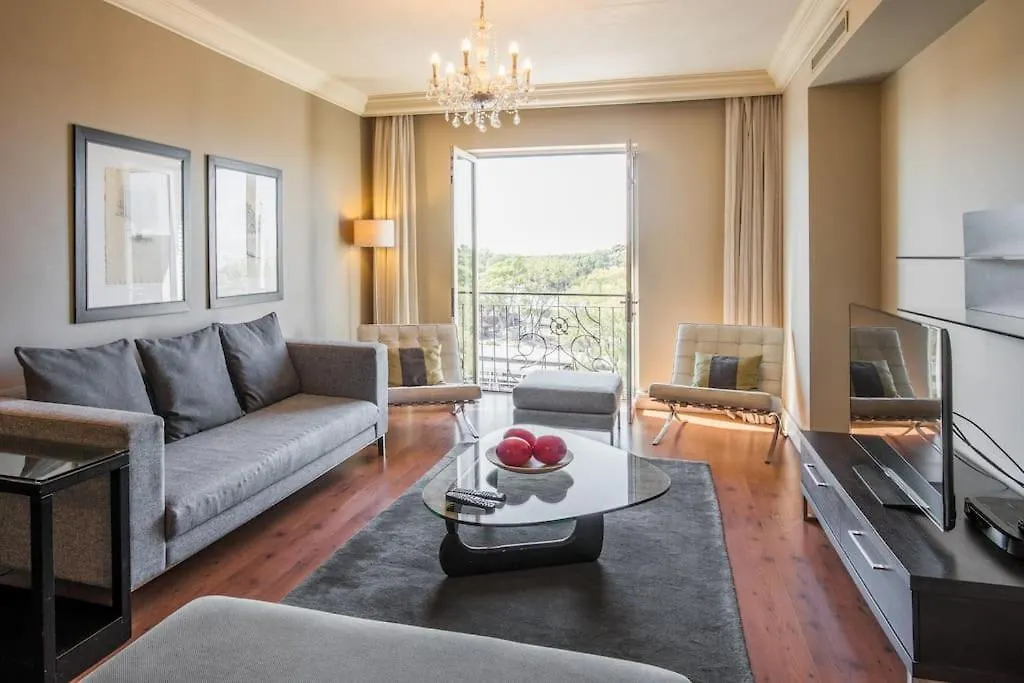 Cape Royale | Whosting Apartment Cape Town