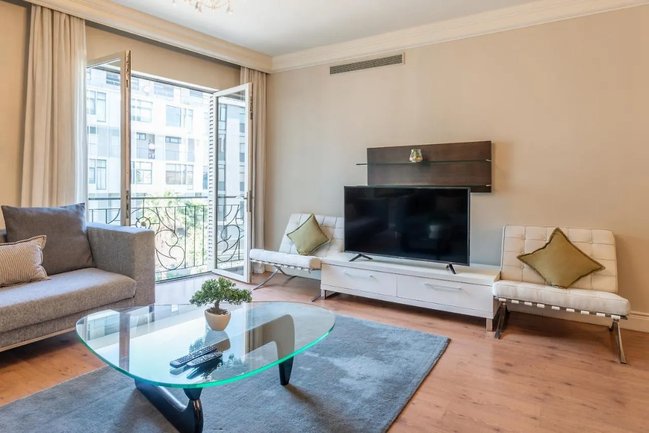 Cape Royale | Whosting Apartment Cape Town South Africa
