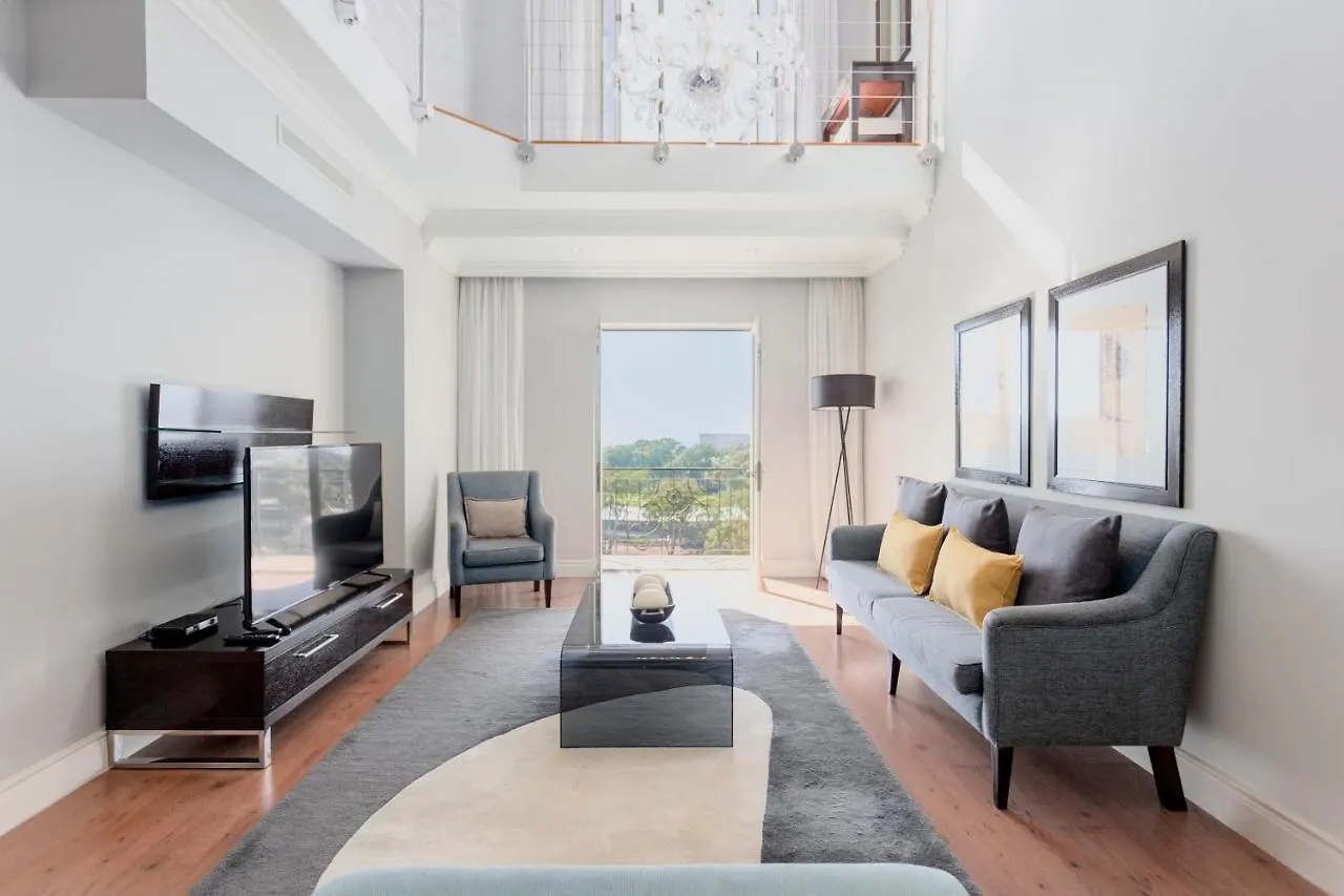 Cape Royale | Whosting Apartment Cape Town South Africa